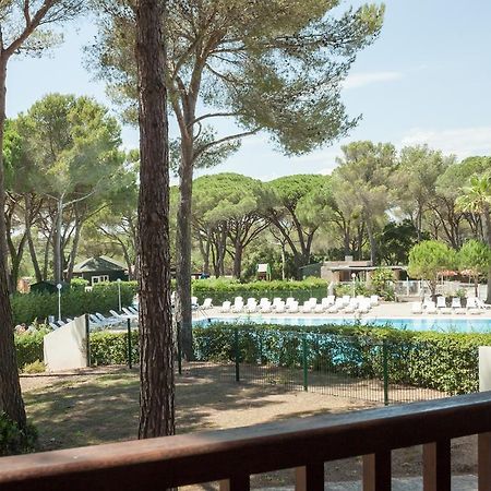 Residence Pierre & Vacances Valescure Saint-Raphaël Buitenkant foto