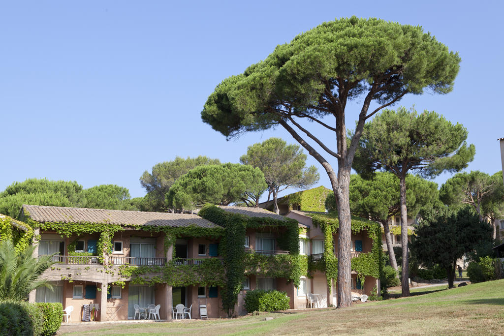 Residence Pierre & Vacances Valescure Saint-Raphaël Buitenkant foto